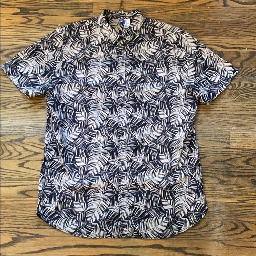 Short Sleeved Button Up - Print